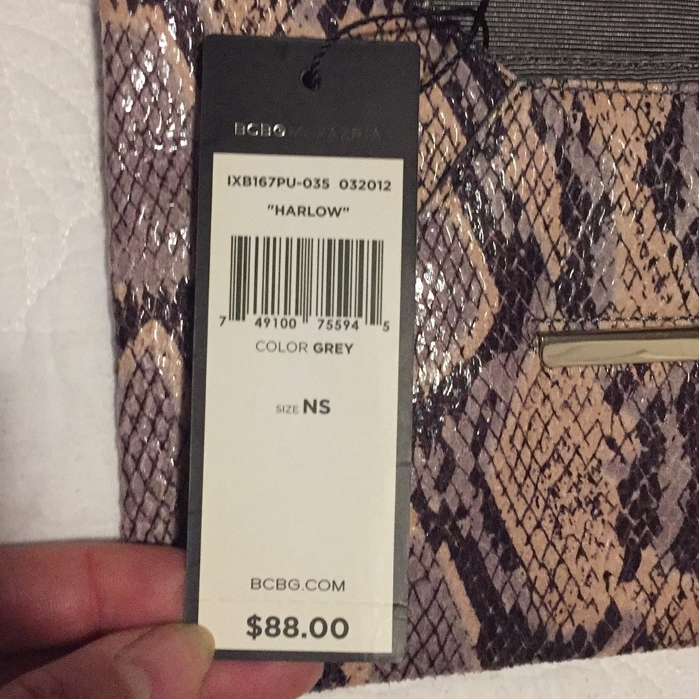 BCBG - Picture 5 of 5